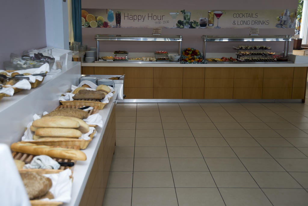 Corissia Beach Hotel Georgioupoli Buitenkant foto