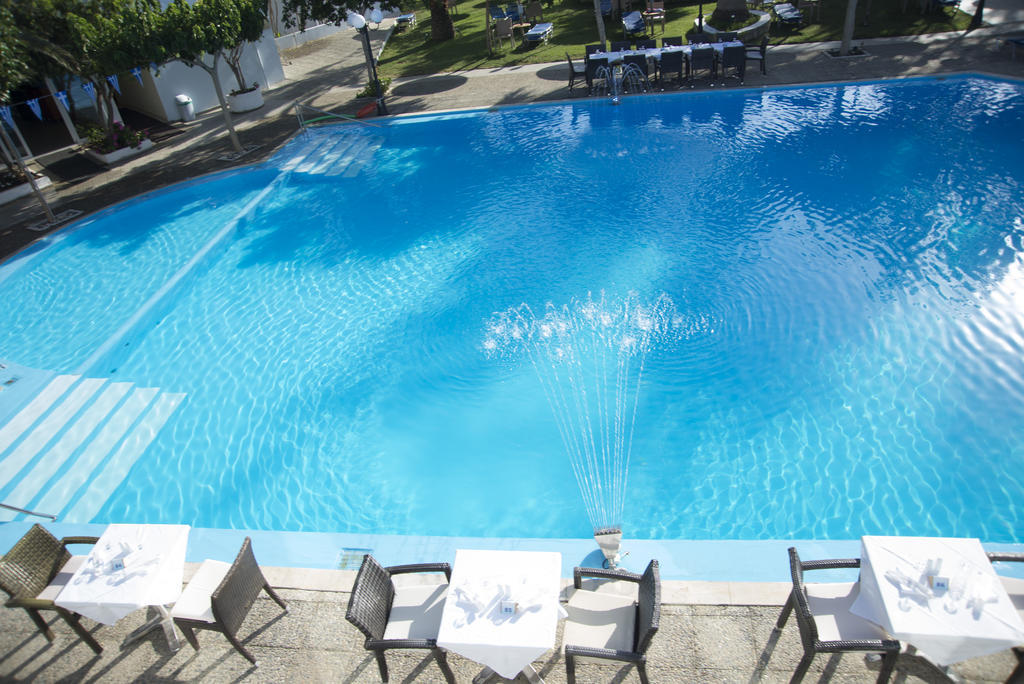 Corissia Beach Hotel Georgioupoli Buitenkant foto