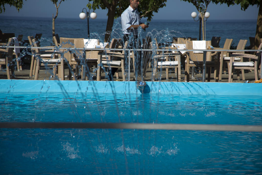 Corissia Beach Hotel Georgioupoli Buitenkant foto